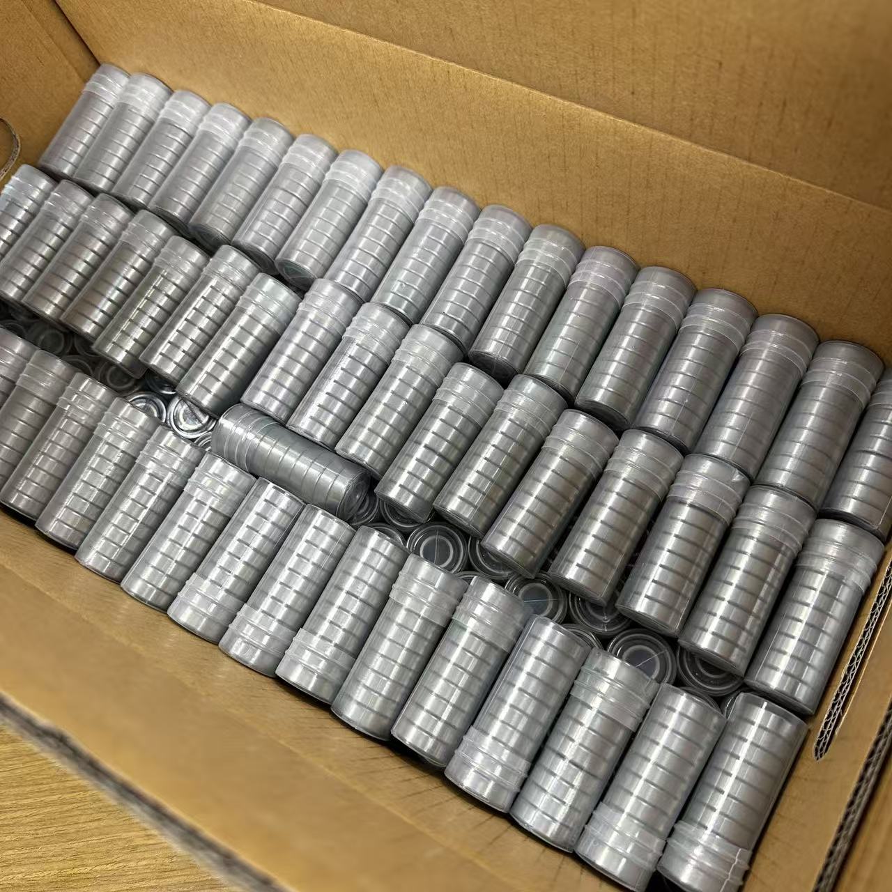 <strong>2000 pcs SMR6900TH9C</strong>